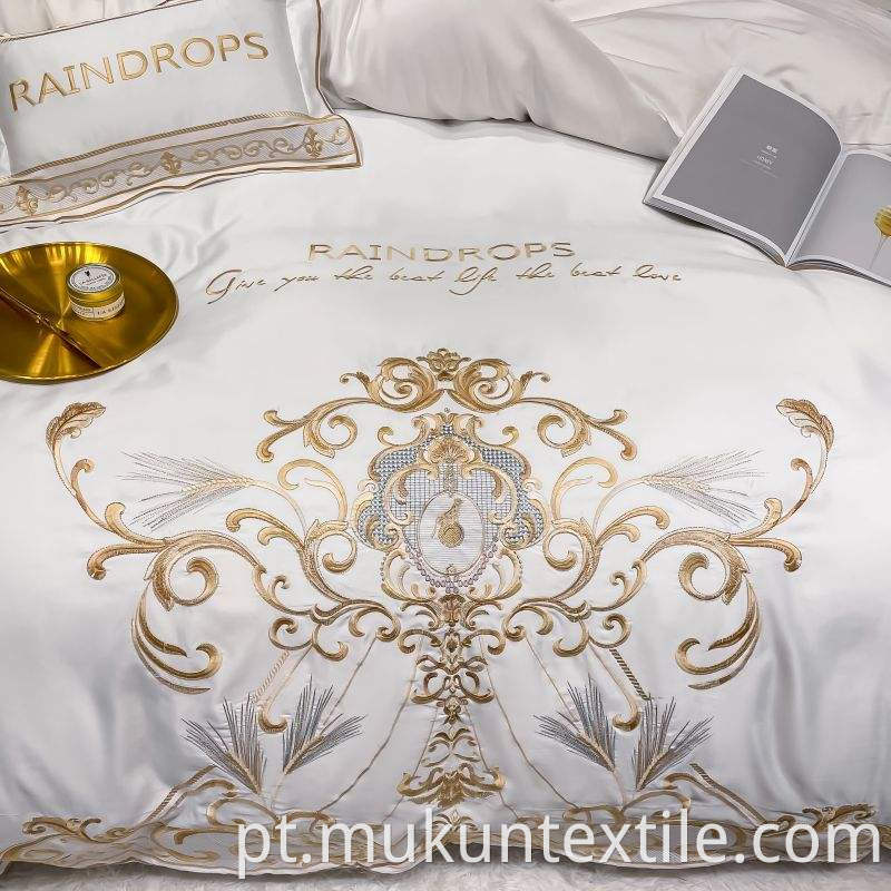  Cotton Embroidery Bedding Set